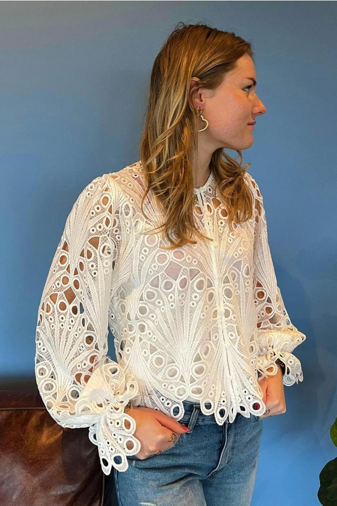 PCNYKKE LS O-NECK LACE SHIRT WVN D2 17157851 Bright White